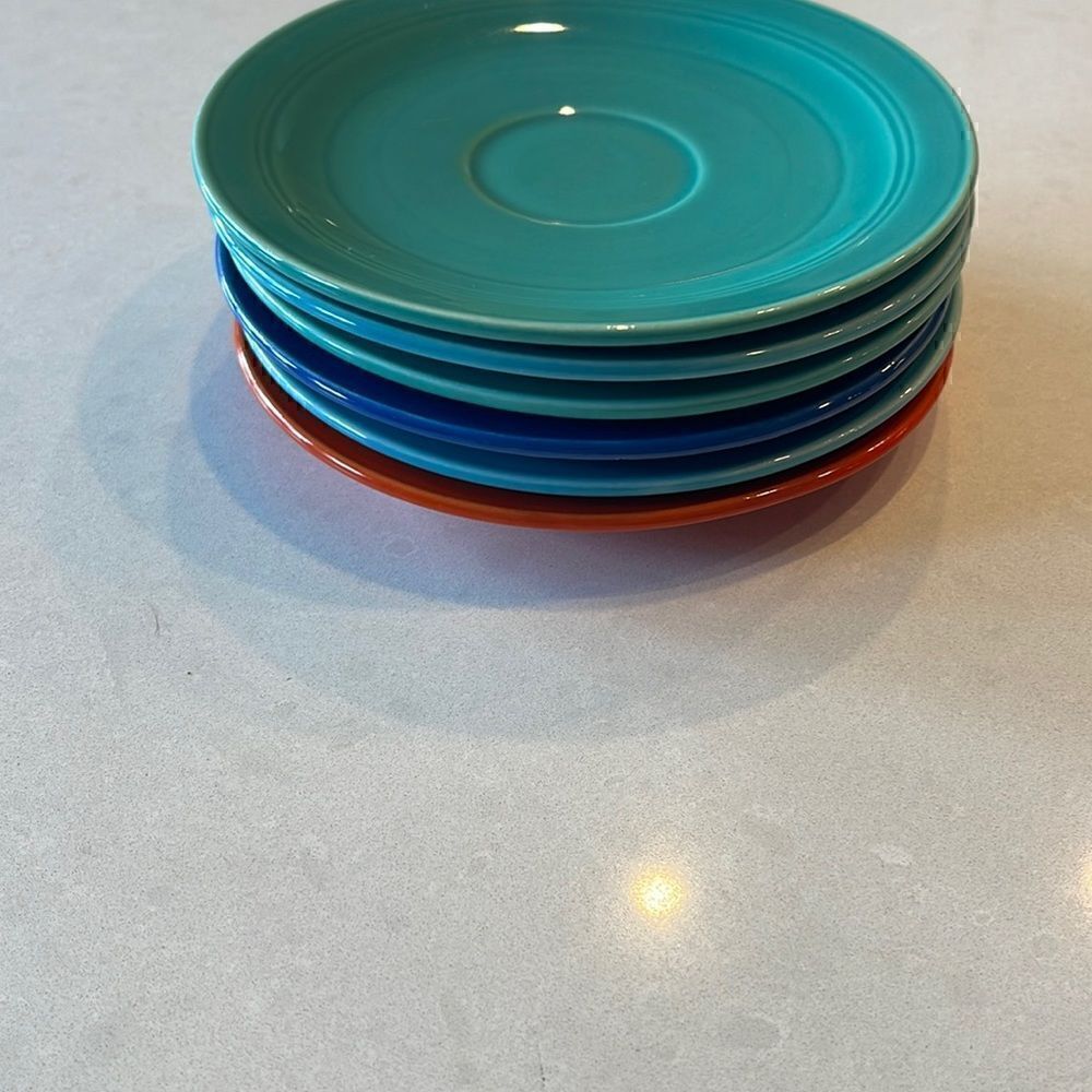 Vernon kilns, early California saucers plates great shape 6, included in sale.